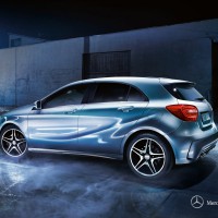 Mercedes A-klasse: слева сбоку